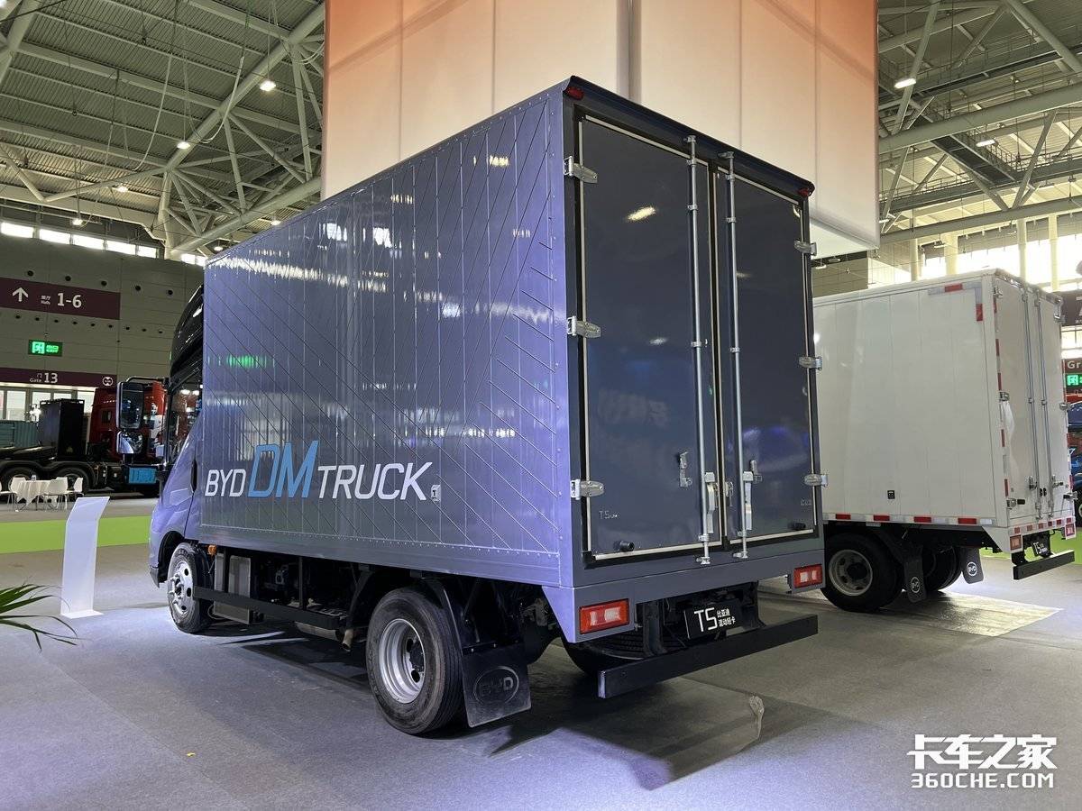 图片[6]-比亚迪又掀桌子！T5DM混动轻卡续航1000km，只要13.98万！-淘秘副业