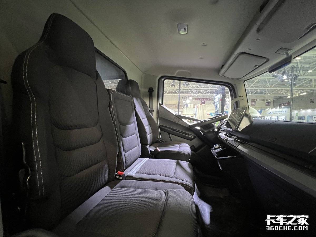 图片[7]-比亚迪又掀桌子！T5DM混动轻卡续航1000km，只要13.98万！-淘秘副业