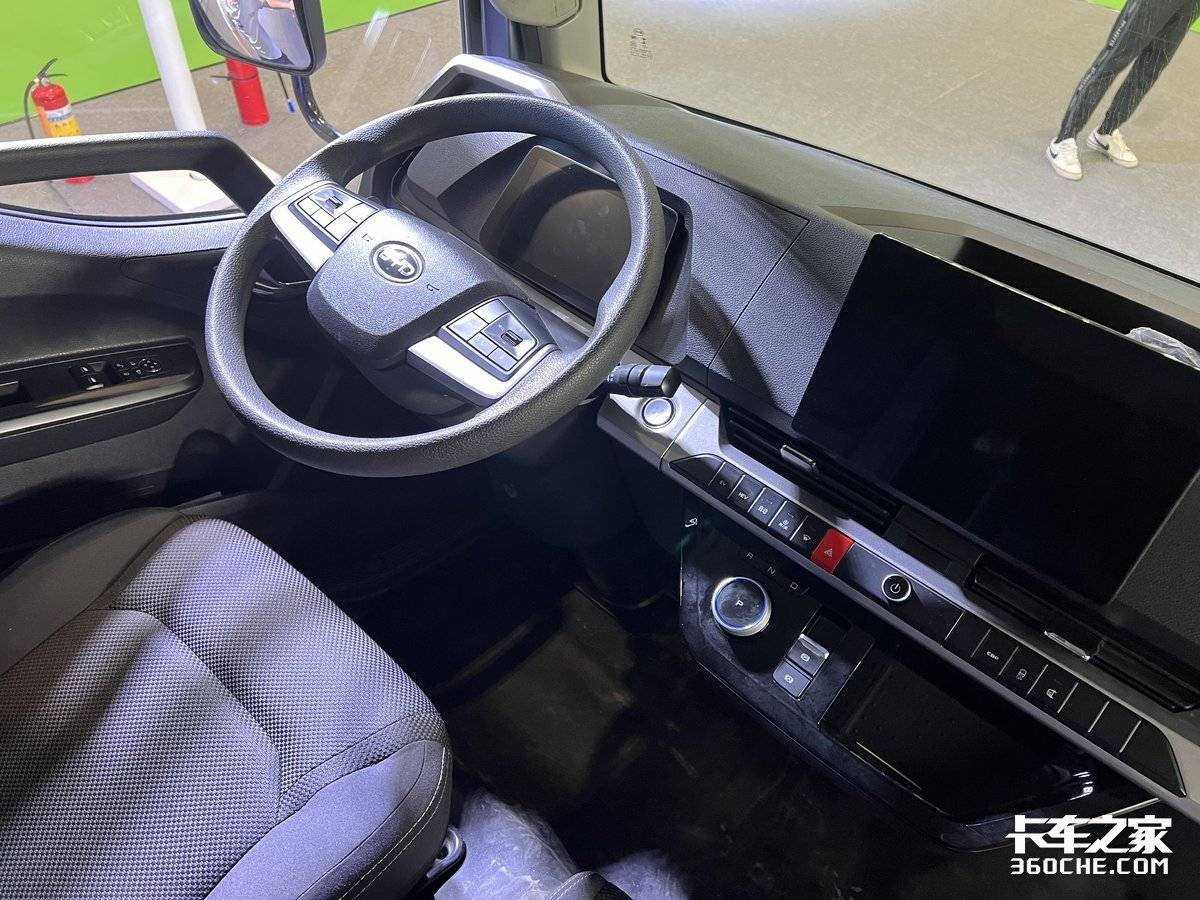 图片[8]-比亚迪又掀桌子！T5DM混动轻卡续航1000km，只要13.98万！-淘秘副业